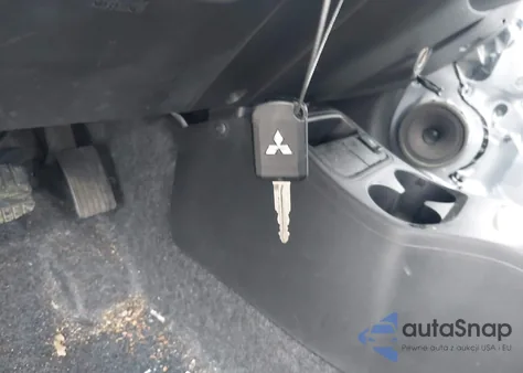 2024 Mitsubishi Mirage G4 Black Edition/Es/Le из США, поврежденный, VIN ML32FUFJ9RHF00550